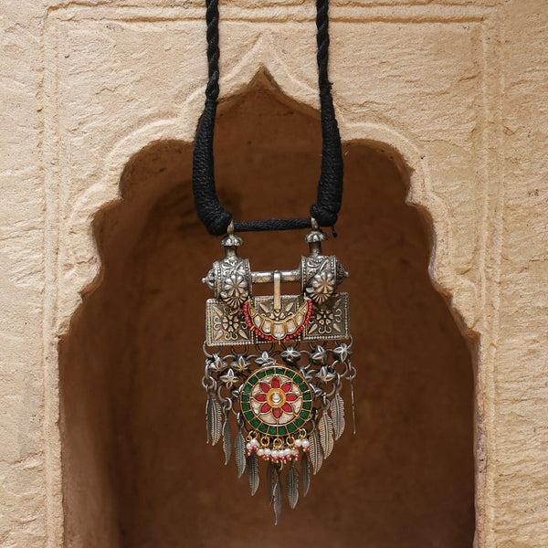MDN813- Green Colour Tribal Pendant