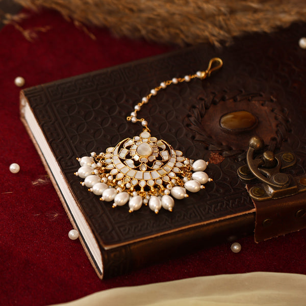MDT410- White Colour Gold Plated Mother Of Pearl Tika