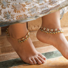 MDA710- Pink And White Colour Gold Plated Fusion Anklet