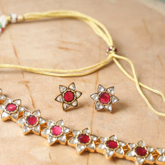 MDN933- White and Pink Colour Gold Plated Jadau Kundan Thappa Choker Set