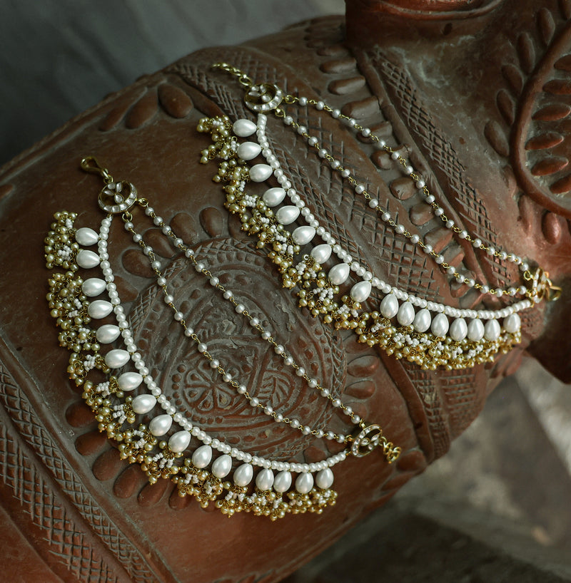 White Colour Gold Plated Jadau Kundan Kanchain