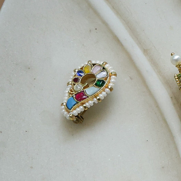 MDBU891- White Colour Gold Plated Jadau Kundan Brooch