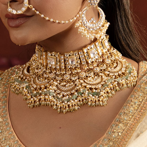MDN948- White Colour Gold Plated Jadau Kundan Choker Set