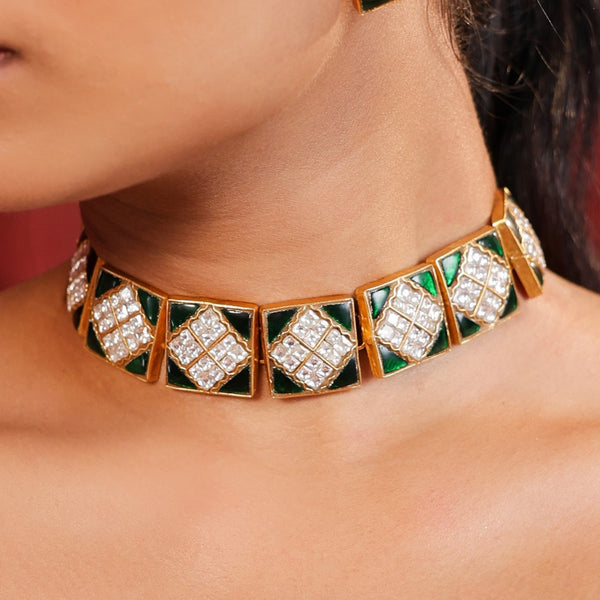 MDN939- Green and White Colour Gold Plated Jadau Kundan Thappa Choker Set