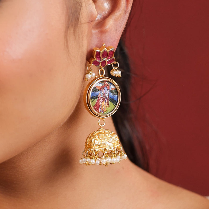 MDE970- Red Colour Gold Plated Jadau Kundan Lotus with pictures Temple Jhumki