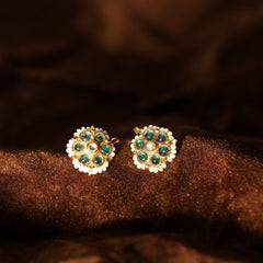 Green and White Colour Gold Plated Jadau Kundan Flower Motif Earcuff (Bugadi)