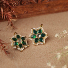 Green and White Colour Gold Plated Jadau Kundan Flower Motif Earcuff (Bugadi)