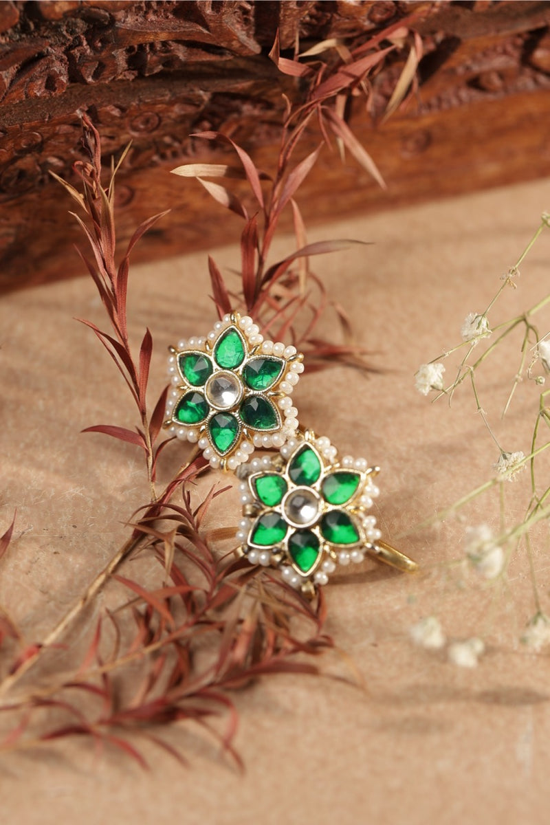 Green and White Colour Gold Plated Jadau Kundan Flower Motif Earcuff (Bugadi)