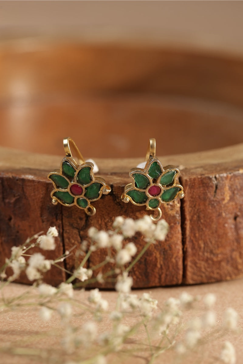 Green and Pink Colour Gold Plated Jadau Kundan Flower Motif Earcuff (Bugadi)