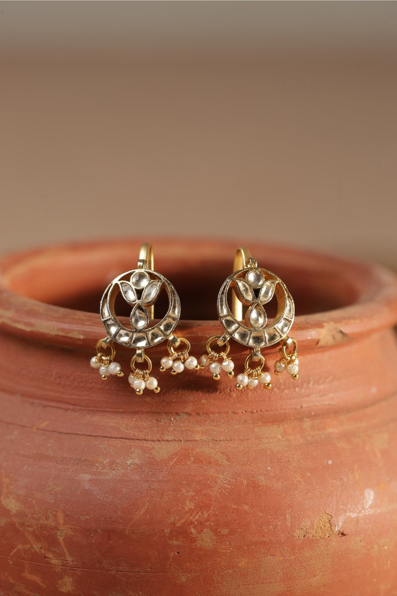 White Colour Gold Plated Jadau Kundan Earcuff (Bugadi)