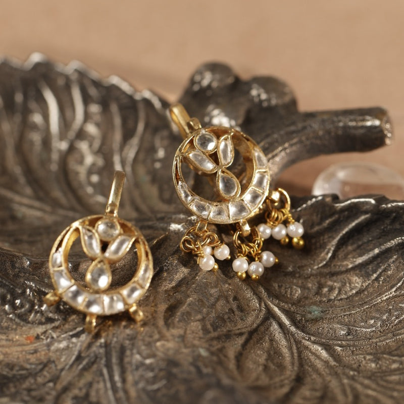 White Colour Gold Plated Jadau Kundan Earcuff (Bugadi)