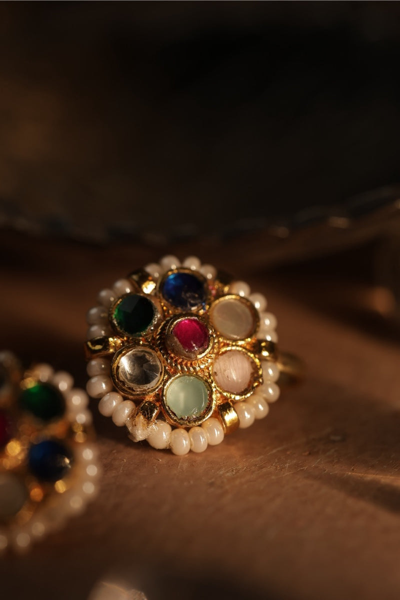 Multi Colour Gold Plated Jadau Kundan Flower Motif Earcuff (Bugadi)