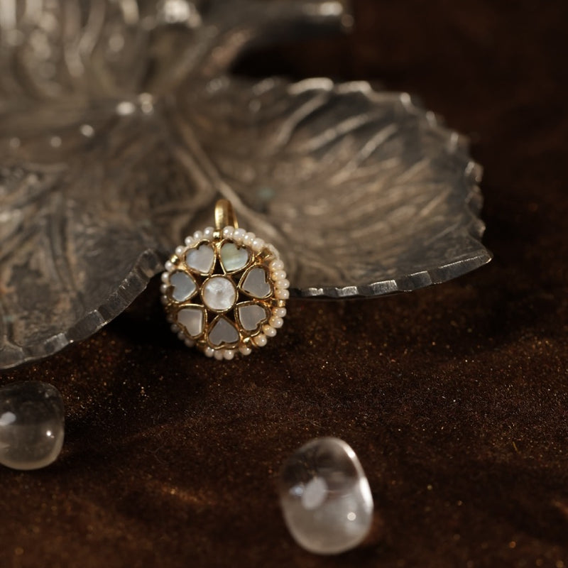 White Colour Gold Plated Mother of Pearl Earcuff (Bugadi)