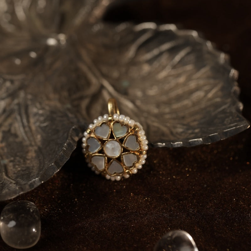 White Colour Gold Plated Mother of Pearl Earcuff (Bugadi)