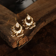 White Colour Gold Plated Mother of Pearl Earcuff (Bugadi)