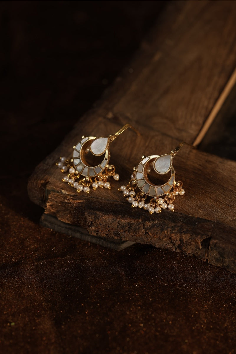 White Colour Gold Plated Mother of Pearl Earcuff (Bugadi)