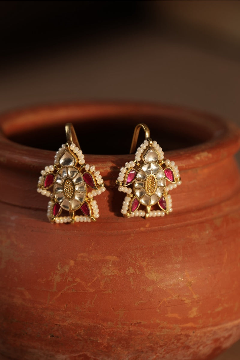 White and Pink Colour Gold Plated Jadau Kundan Turtle Motif Earcuff (Bugadi)