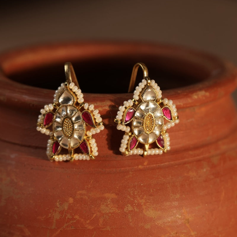 White and Pink Colour Gold Plated Jadau Kundan Turtle Motif Earcuff (Bugadi)