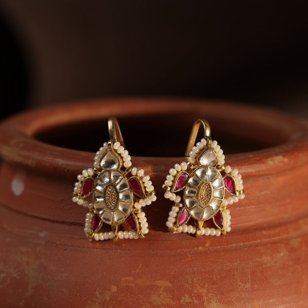 White and Pink Colour Gold Plated Jadau Kundan Turtle Motif Earcuff (Bugadi)