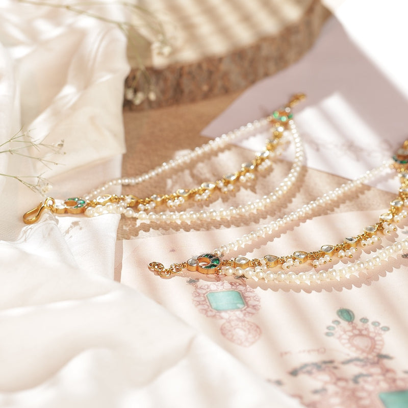 White and Green Colour Gold Plated Jadau Kundan Kanchain