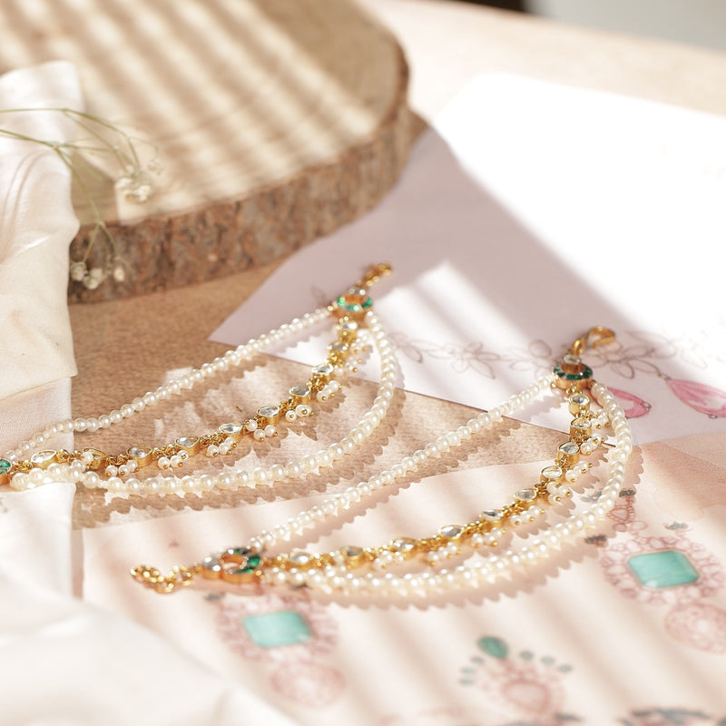 White and Green Colour Gold Plated Jadau Kundan Kanchain