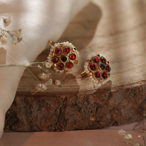 Red and Green Colour Gold Plated Jadau Kundan Flower Motif Earcuff (Bugadi)