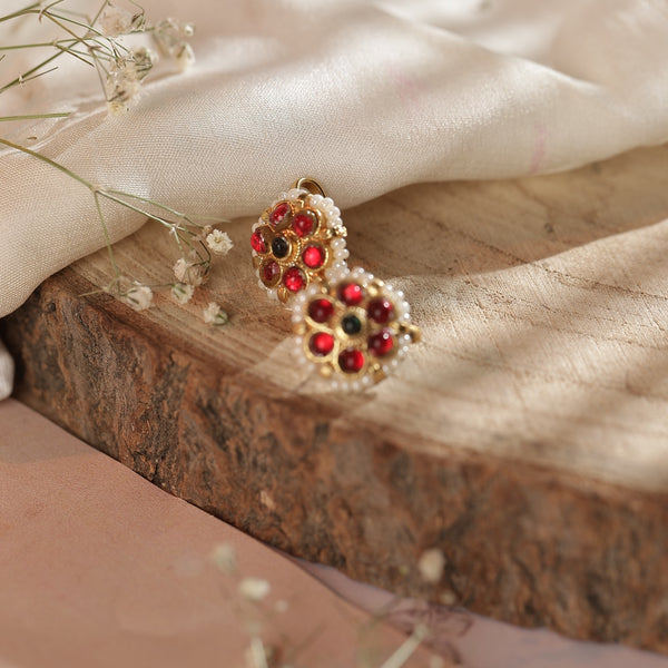 Red and Green Colour Gold Plated Jadau Kundan Flower Motif Earcuff (Bugadi)