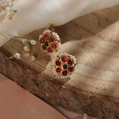Red and Green Colour Gold Plated Jadau Kundan Flower Motif Earcuff (Bugadi)