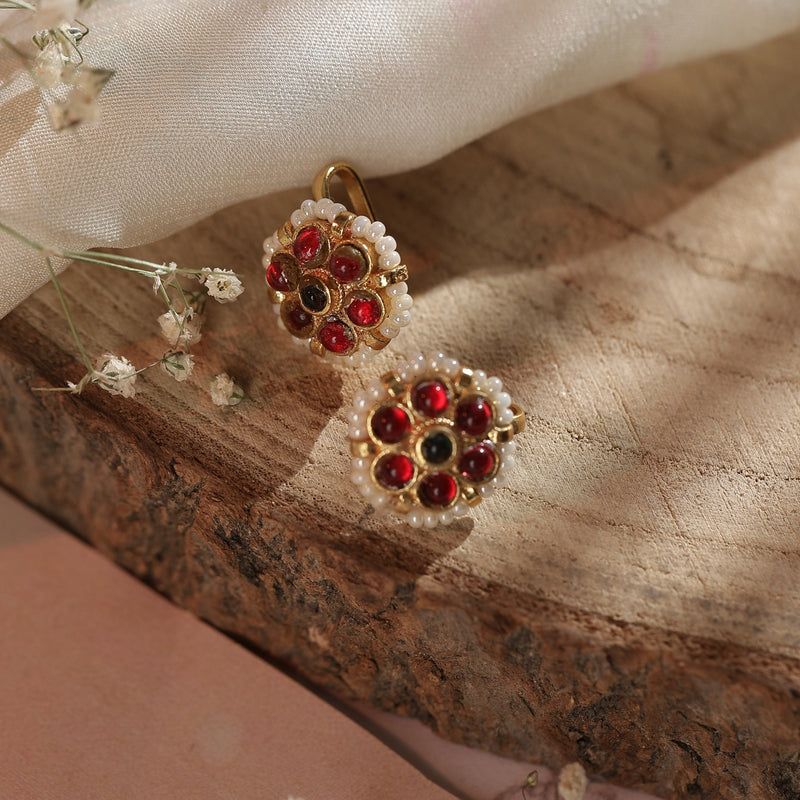 Red and Green Colour Gold Plated Jadau Kundan Flower Motif Earcuff (Bugadi)