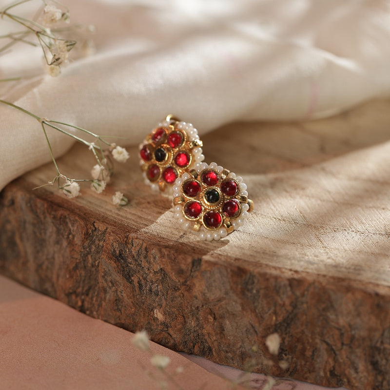 Red and Green Colour Gold Plated Jadau Kundan Flower Motif Earcuff (Bugadi)