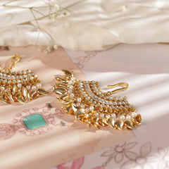 White Colour Gold Plated Jadau Kundan Juda Pin