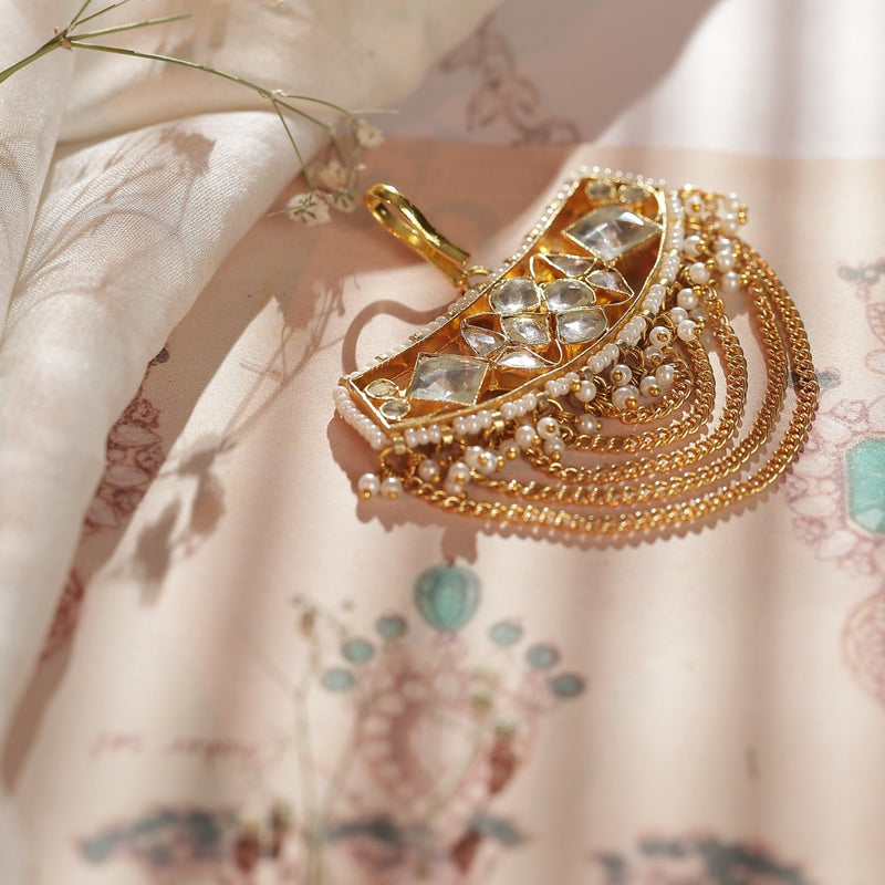 White Colour Gold Plated Jadau Kundan Juda Pin
