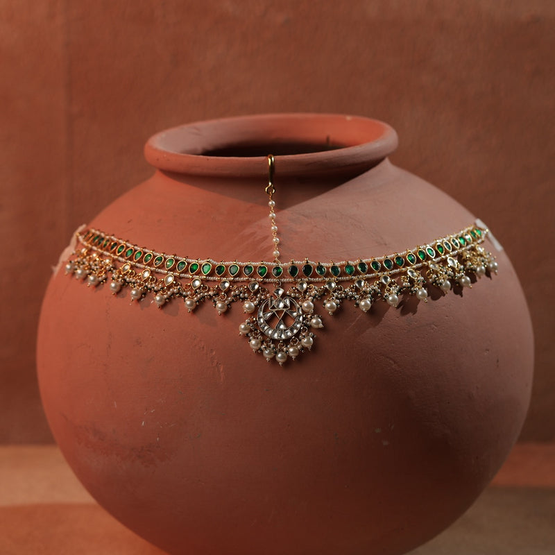 Green and White Colour Gold Plated Jadau Kundan Mathapatti