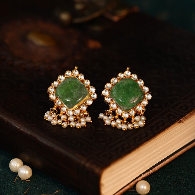 MDE790- Green & White Colour Gold Plated Jadau Kundan Studs Earrings