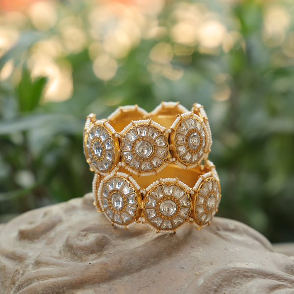 MDB362- White Colour Gold Plated Jadau Kundan Thappa Bangle