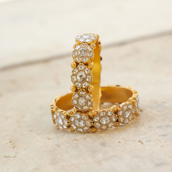 MDB357- White Colour Gold Plated Jadau Kundan Thappa Bangle