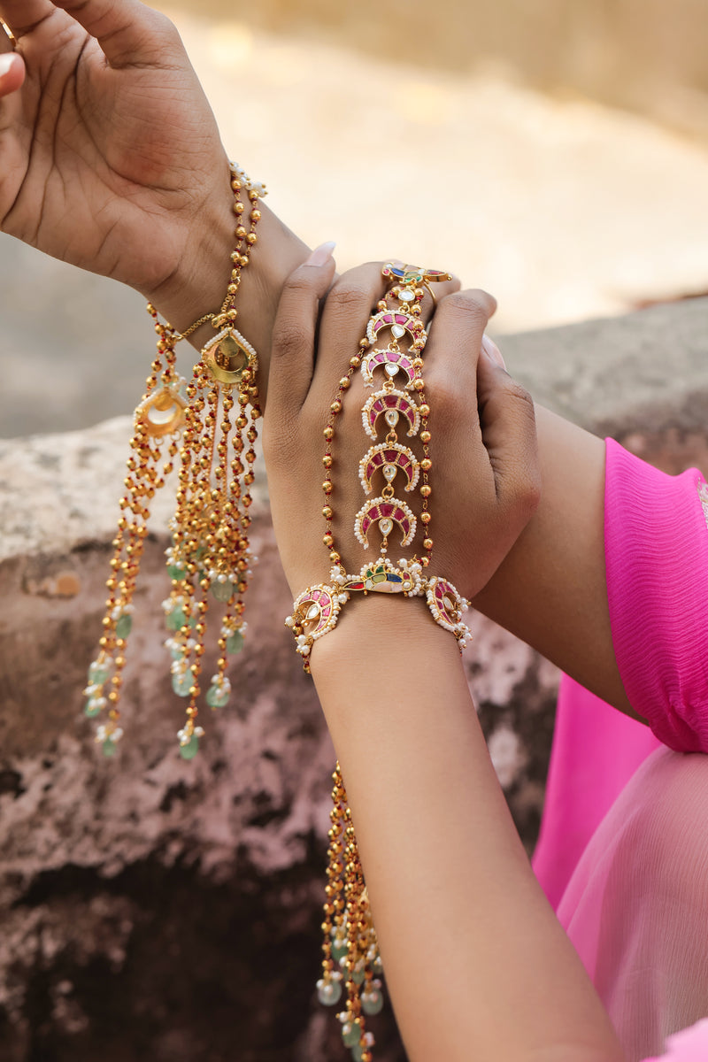 Multi Colour Gold Plated Jadau Kundan Hathphool