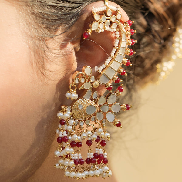 MDE332- White and Green Colour Gold Plated Mother of Pearl Earcuffs