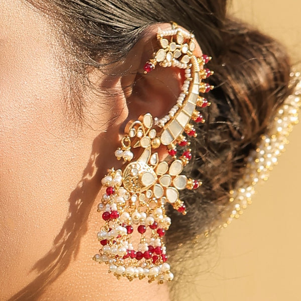 MDE332- White and Red Colour Gold Plated Mother of Pearl Earcuffs