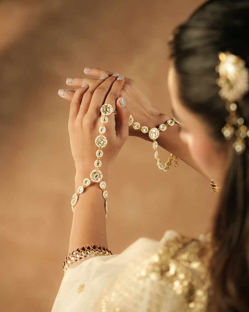 White Colour Gold Plated Jadau Kundan Hathphool