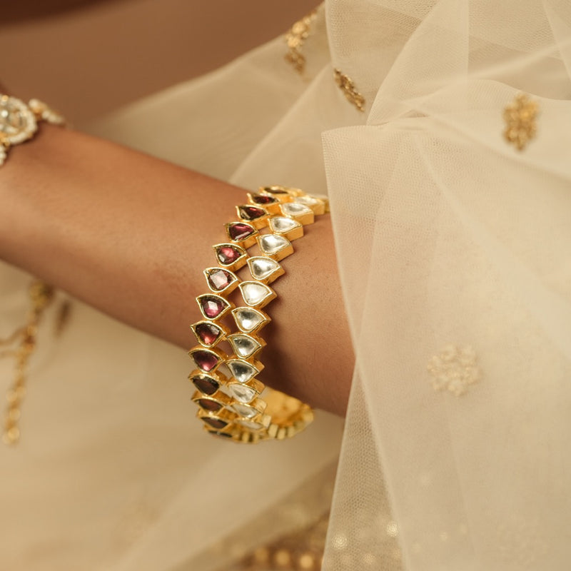 White Colour Gold Plated Jadau Kundan Bangle