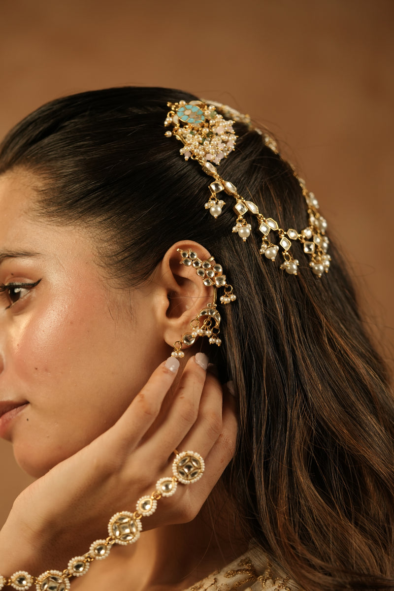 MDE1243 - White Colour Gold Plated Jadau Kundan Earcuff