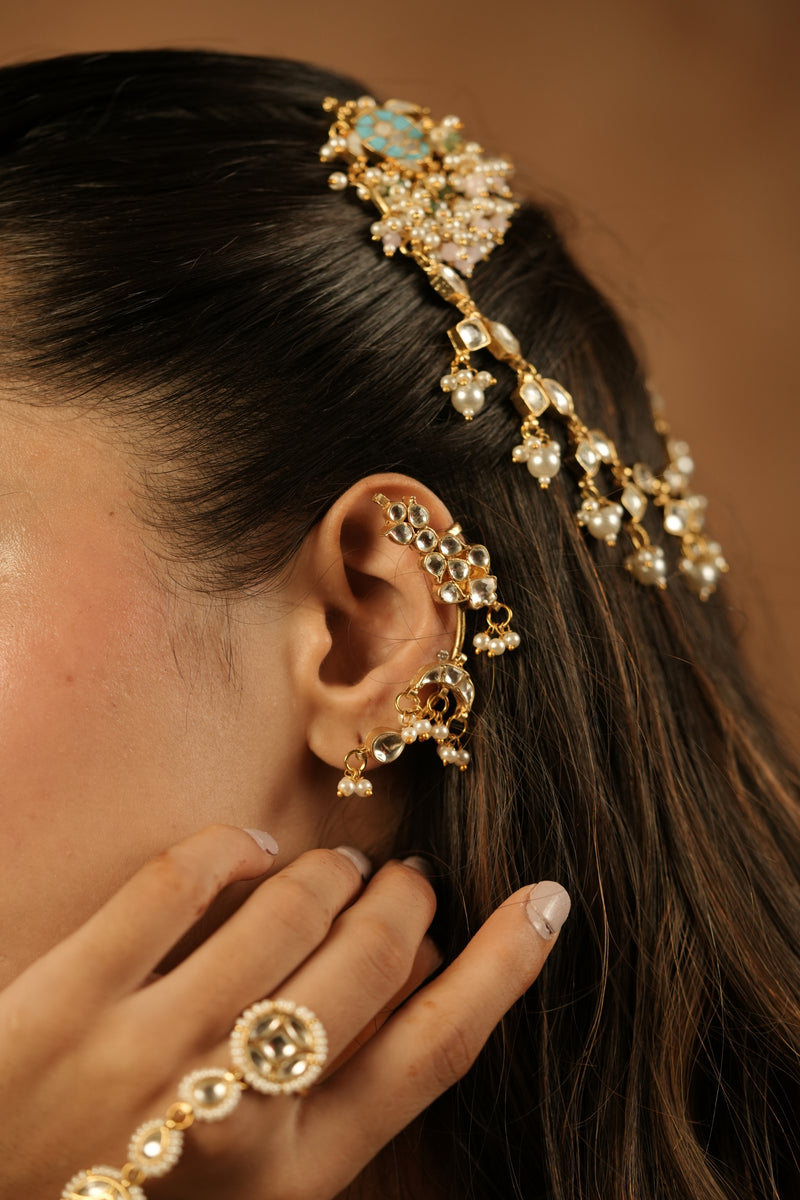 MDE1243 - White Colour Gold Plated Jadau Kundan Earcuff