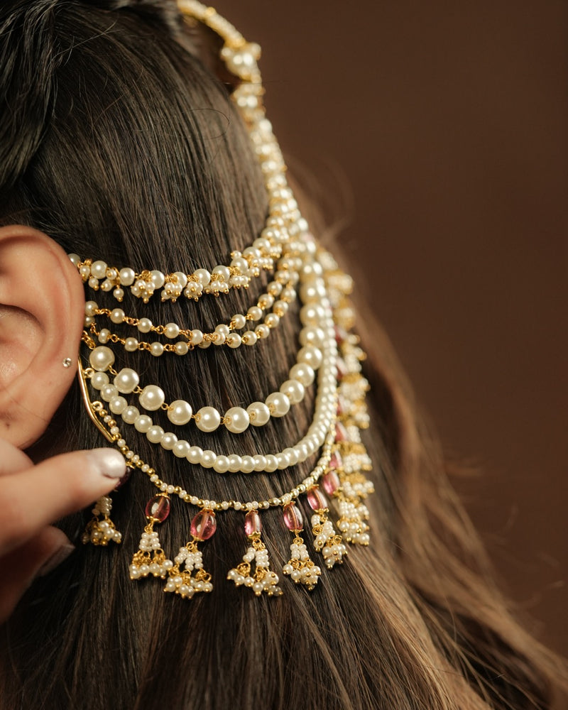 White and Rodolight Colour Gold Plated Jadau Kundan Kanchain