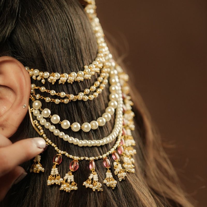 White and Rodolight Colour Gold Plated Jadau Kundan Kanchain