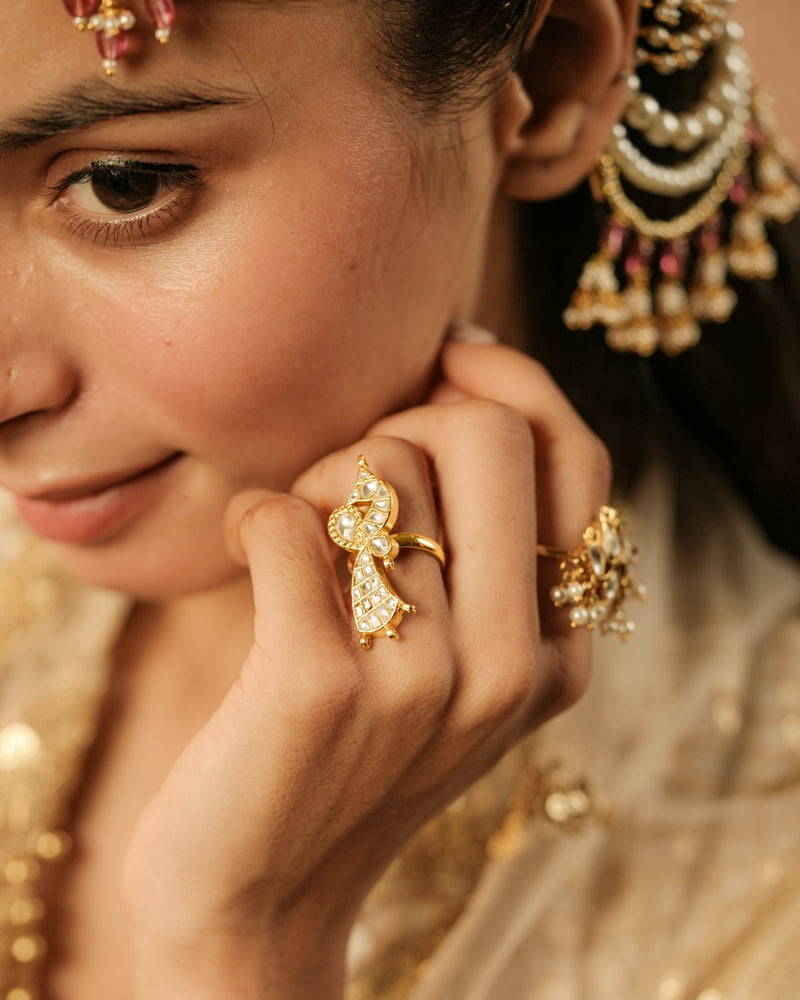MDR1249 - White Gold Plated Jadau Kundan Mol Ring