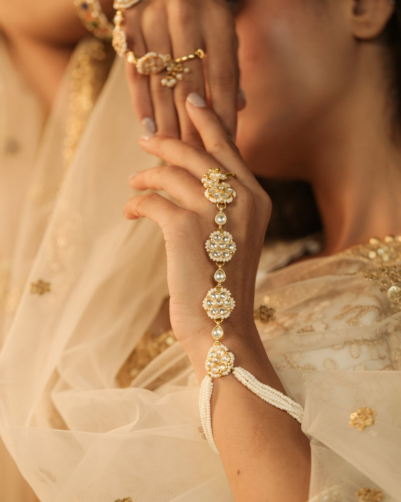 MDHP1252 - White Colour Gold Plated Jadau Kundan Flower Motif Hathphool