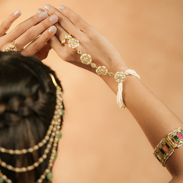 MDHP1252 - White Colour Gold Plated Jadau Kundan Flower Motif Hathphool