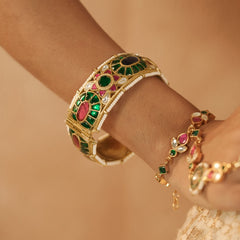 Multi Colour Gold Plated Jadau Kundan Thappa Bangle