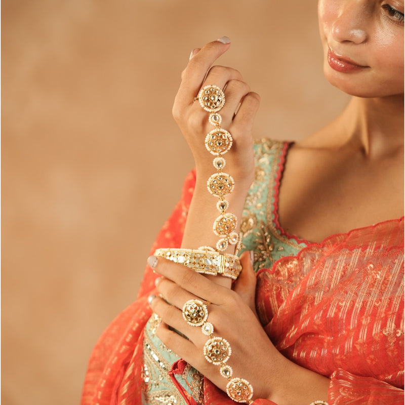 White Colour Gold Plated Jadau Kundan Hathphool